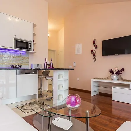 Appartamento De Luxe *