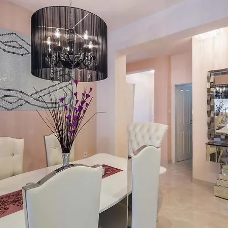 De Luxe Apartament
